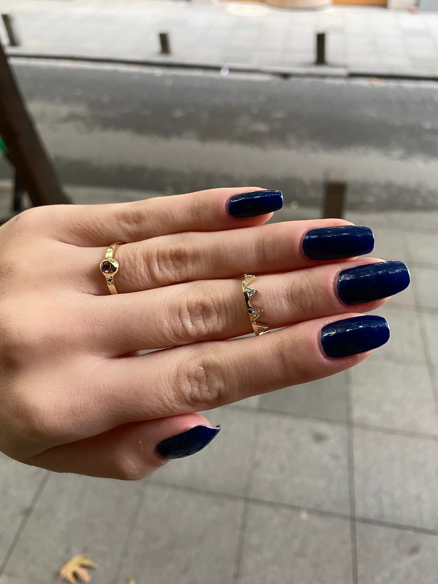 Elegant Gold Ring with Rhodolite Stones